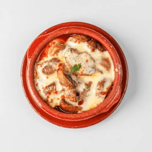 Champioñes con salsa y queso bei Tapas & More Dortmund